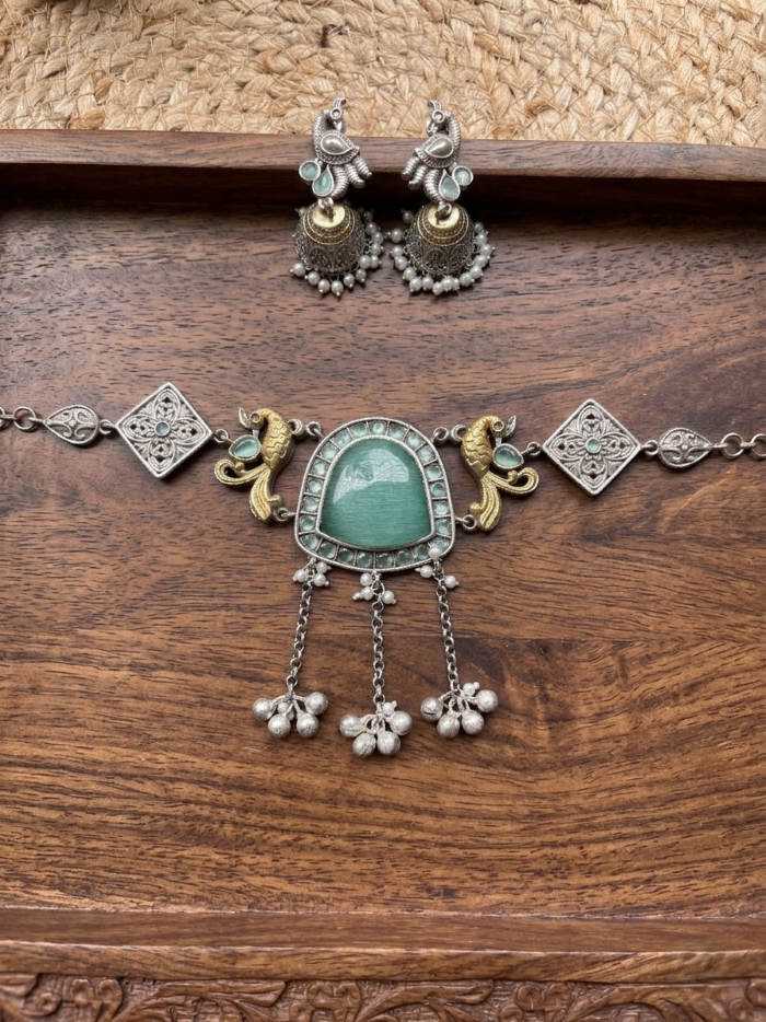 dual tone necklace set