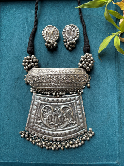 chitai necklace set