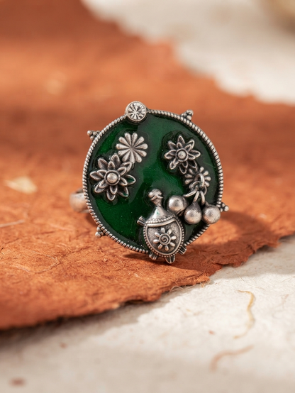 Flora Adjustable Finger Ring