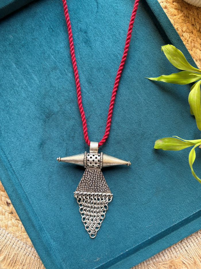 Vihi Classy Pendant