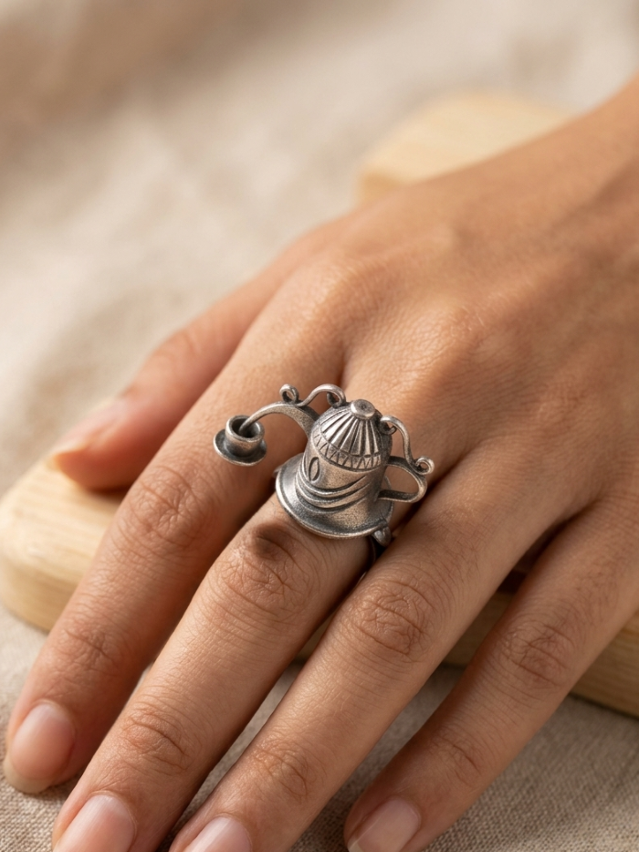 oxidised finger rings