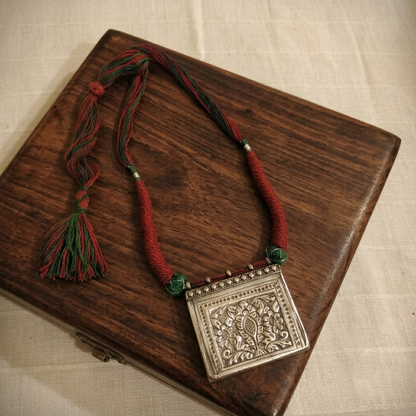 Designer Chitai Dori Necklace